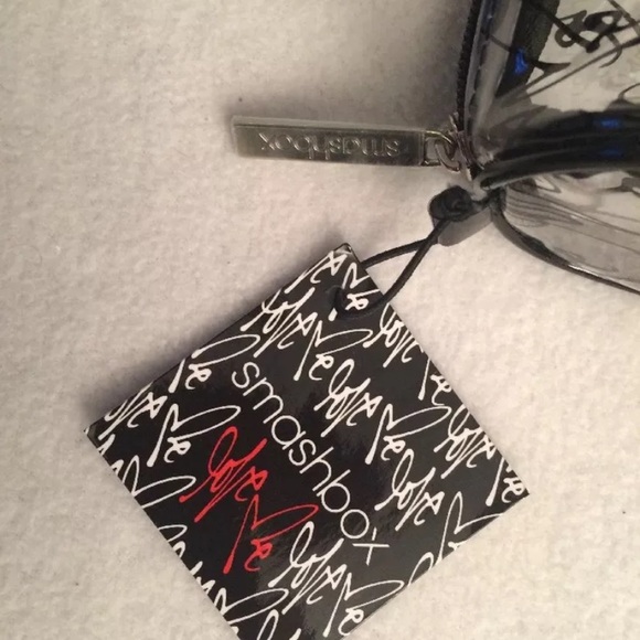 NEW Smashbox Love Me Limited Edition Clear Zippered Makeup Cosmetics Bag - Picture 2 of 2